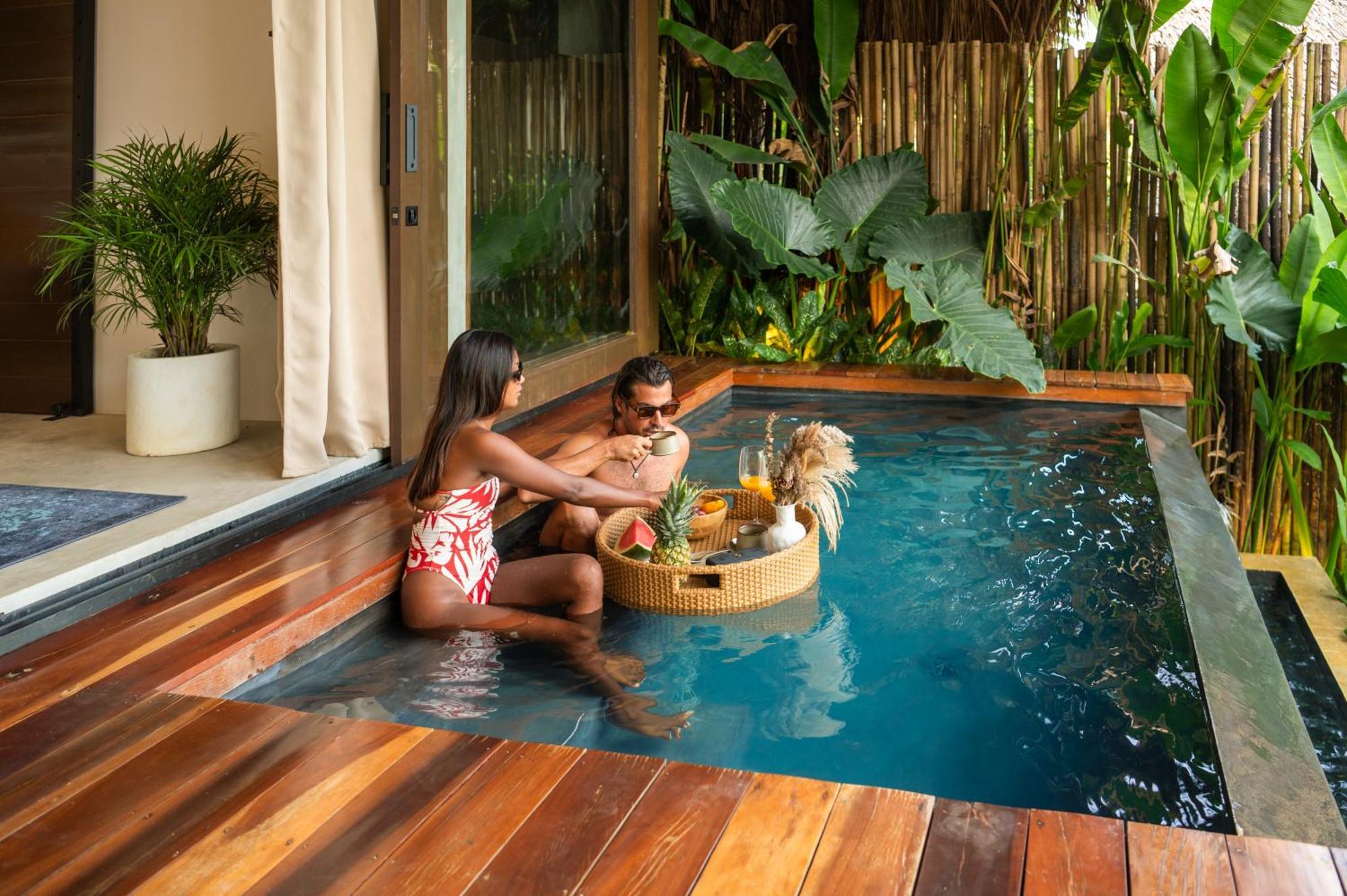 Private Villa With Pool - Kalani River Villas General Luna  Kültér fotó